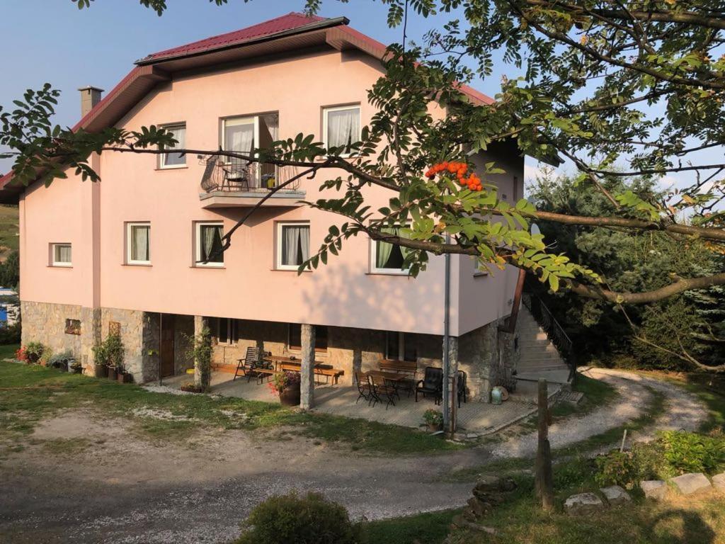 Agroturystyka Kapellanka - Kraina Wygasłych Wulkanów Wojcieszów Exterior foto
